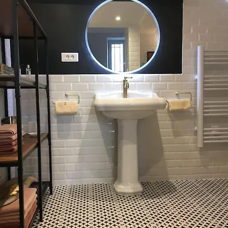 Apartment Elegant Au Centre De Biarritz
